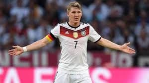 United i ofron Juventusit mesfushorin Schweinsteiger