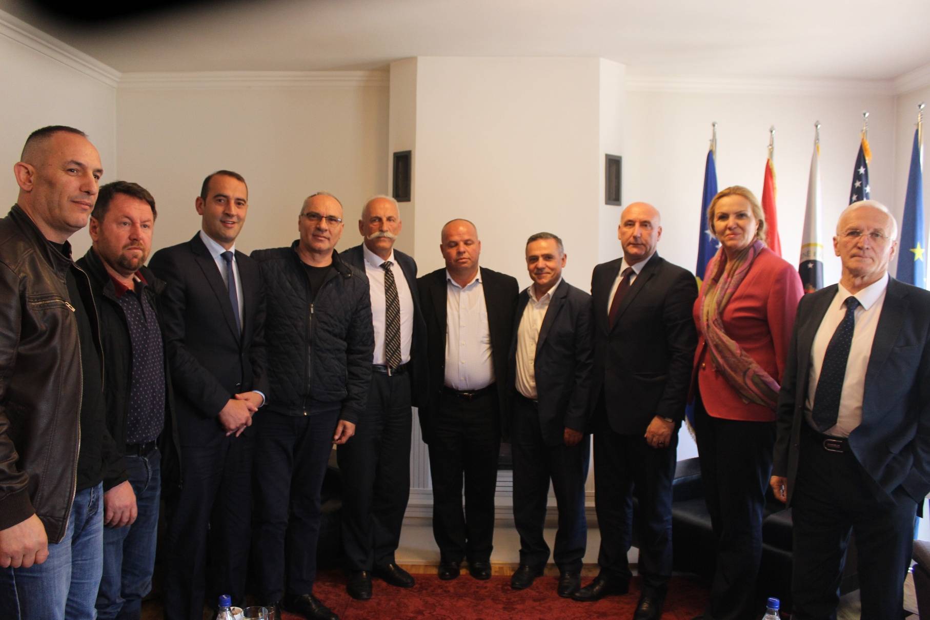 Ish kryetari i Klinës, Ismet Rraci, nderohet me titullin Nderi i Qytetit