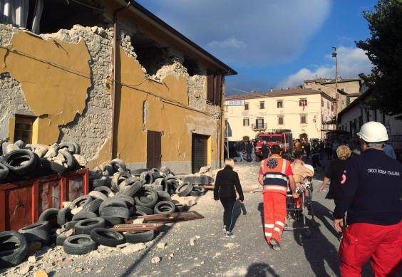 Italia shpalli gjendje të jashtëzakonshme në rajonet e goditura nga tërmeti