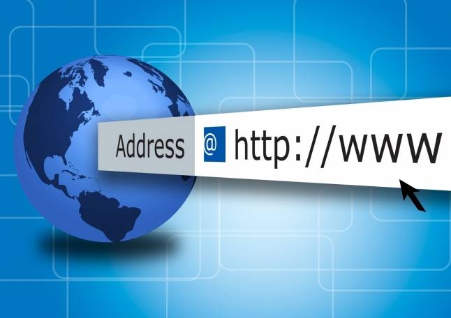 BE finalizon projektligjin për të luftuar abuzimet në internet