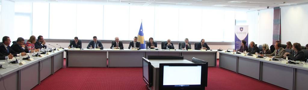 Veseli: Ata që denoncojnë dhe luftojnë korrupsionin janë heronjë