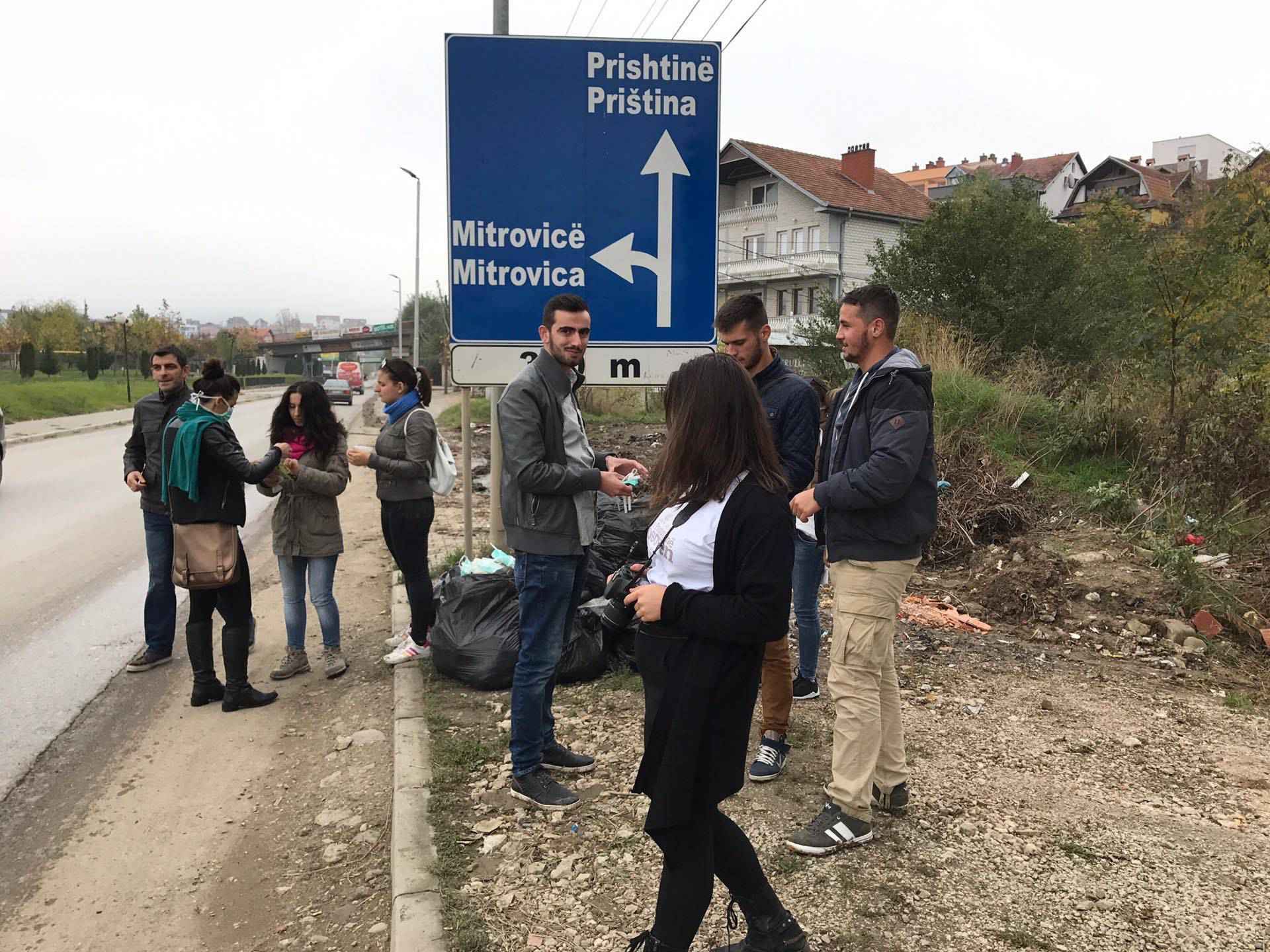 Let’s Do It Kosova largon 20 kamion me mbeturina nga Mitrovica