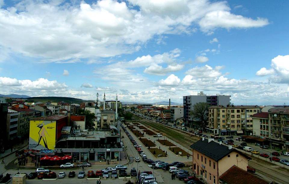 Lagja e Qiraxhinjëve shpëton nga tensioni jostabil