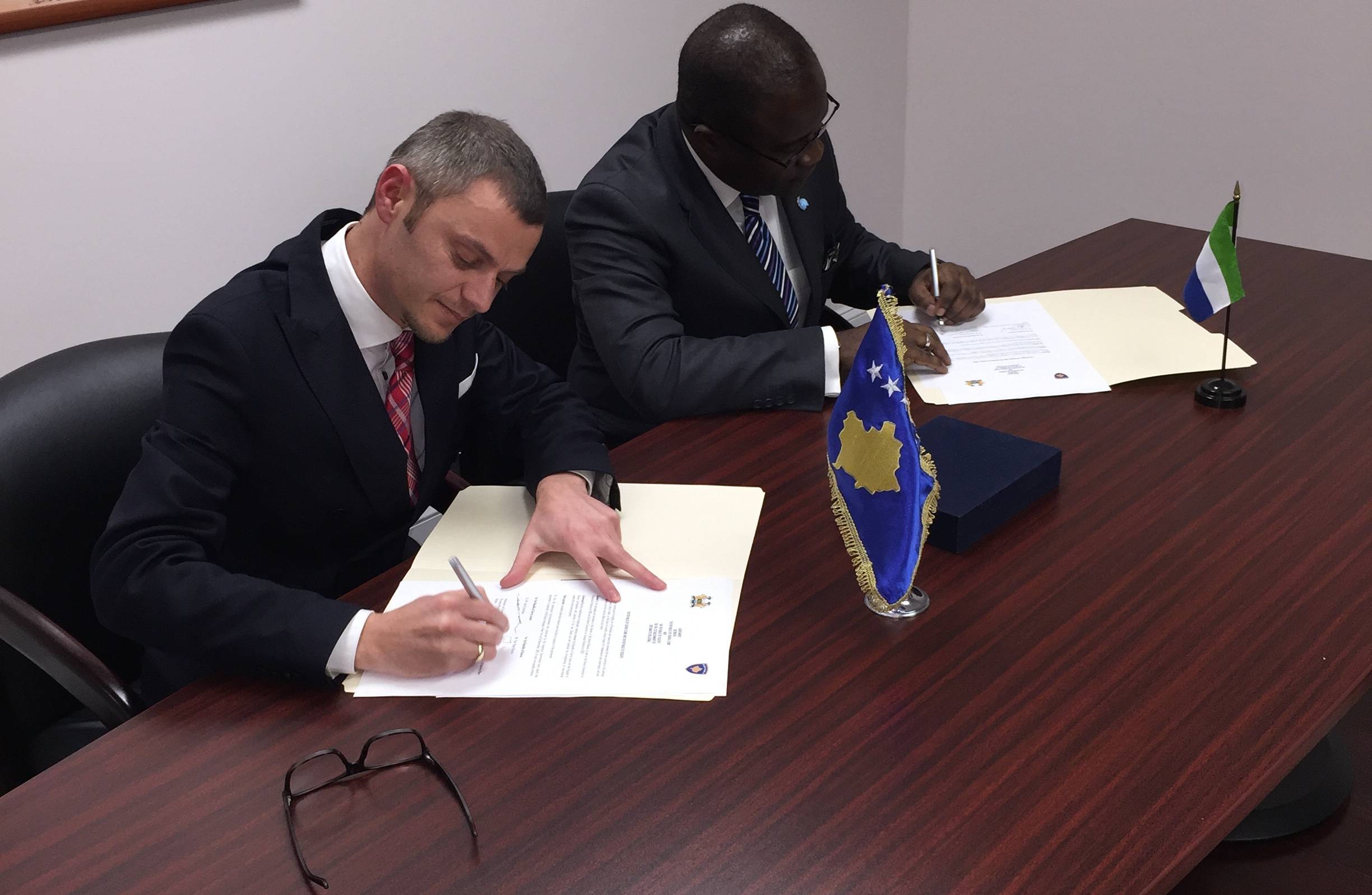Kosova dhe Sierra Leone vendosin marrëdhënie diplomatike