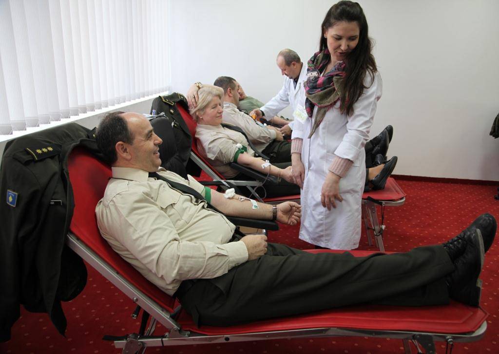 Ushtarët e FSK-së dhuruan 100 doza gjak