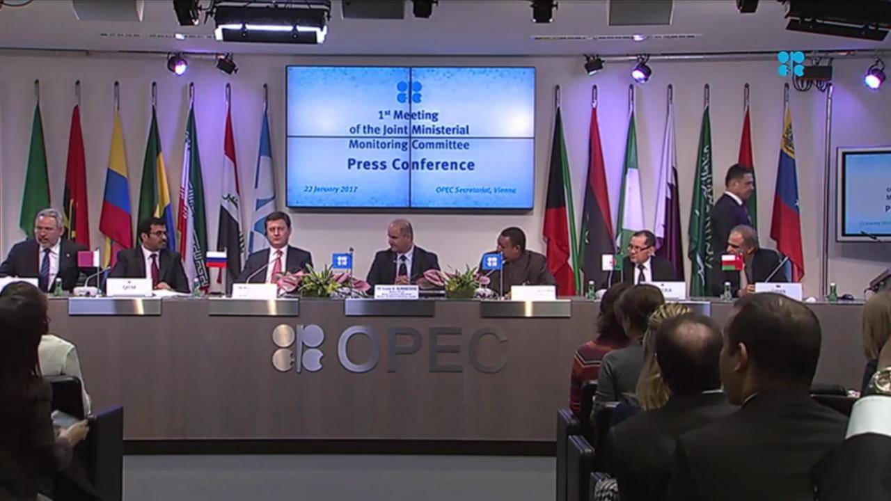 OPEC zgjat edhe për 9 muaj prodhimin e reduktuar të naftës