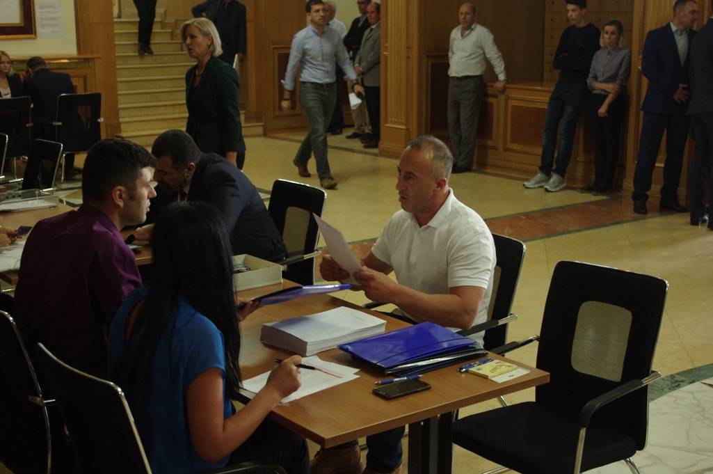 Në ditën e parë u regjistruan 46 deputetë të Kuvendit