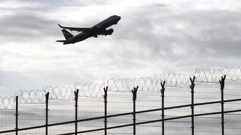 Gjermania dhe Finlanda mbyllin hapësirën ajrore për avionët rusë