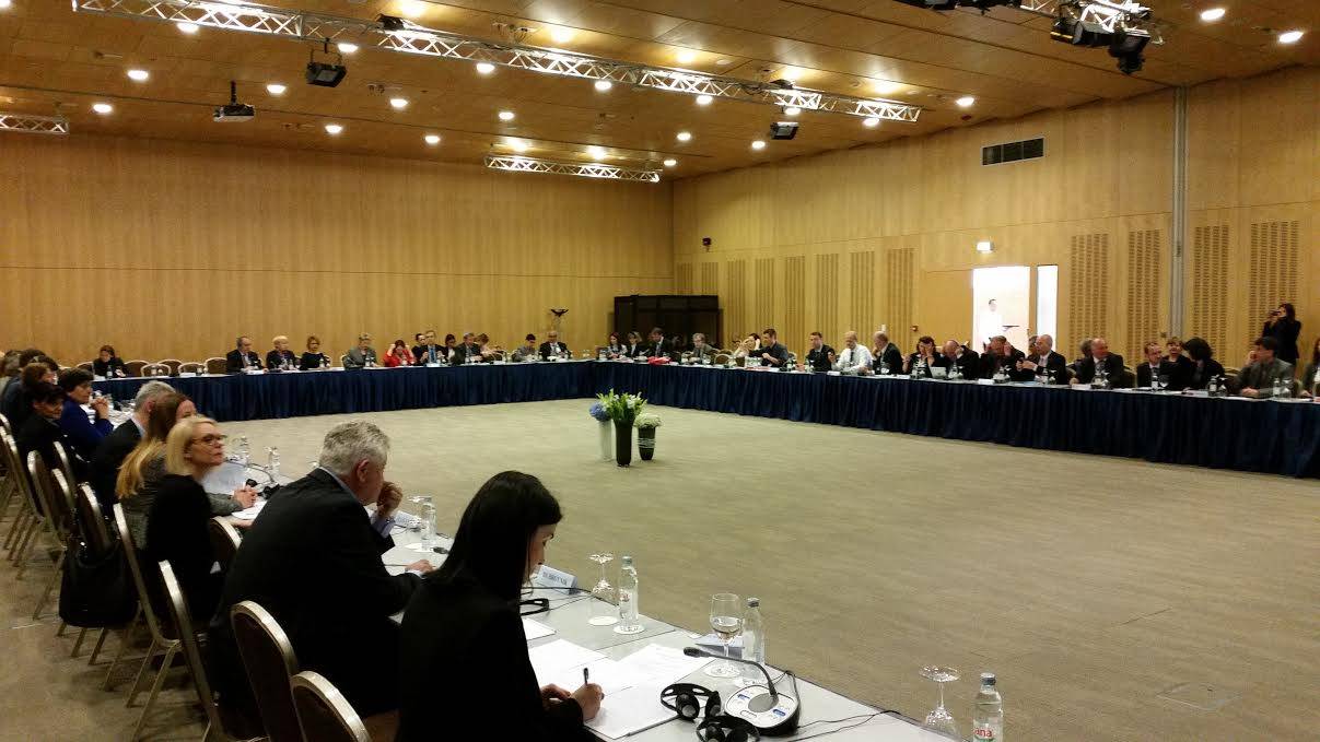 Ministri Abrashi merr pjesë në konferencën e Dubrovnikut   