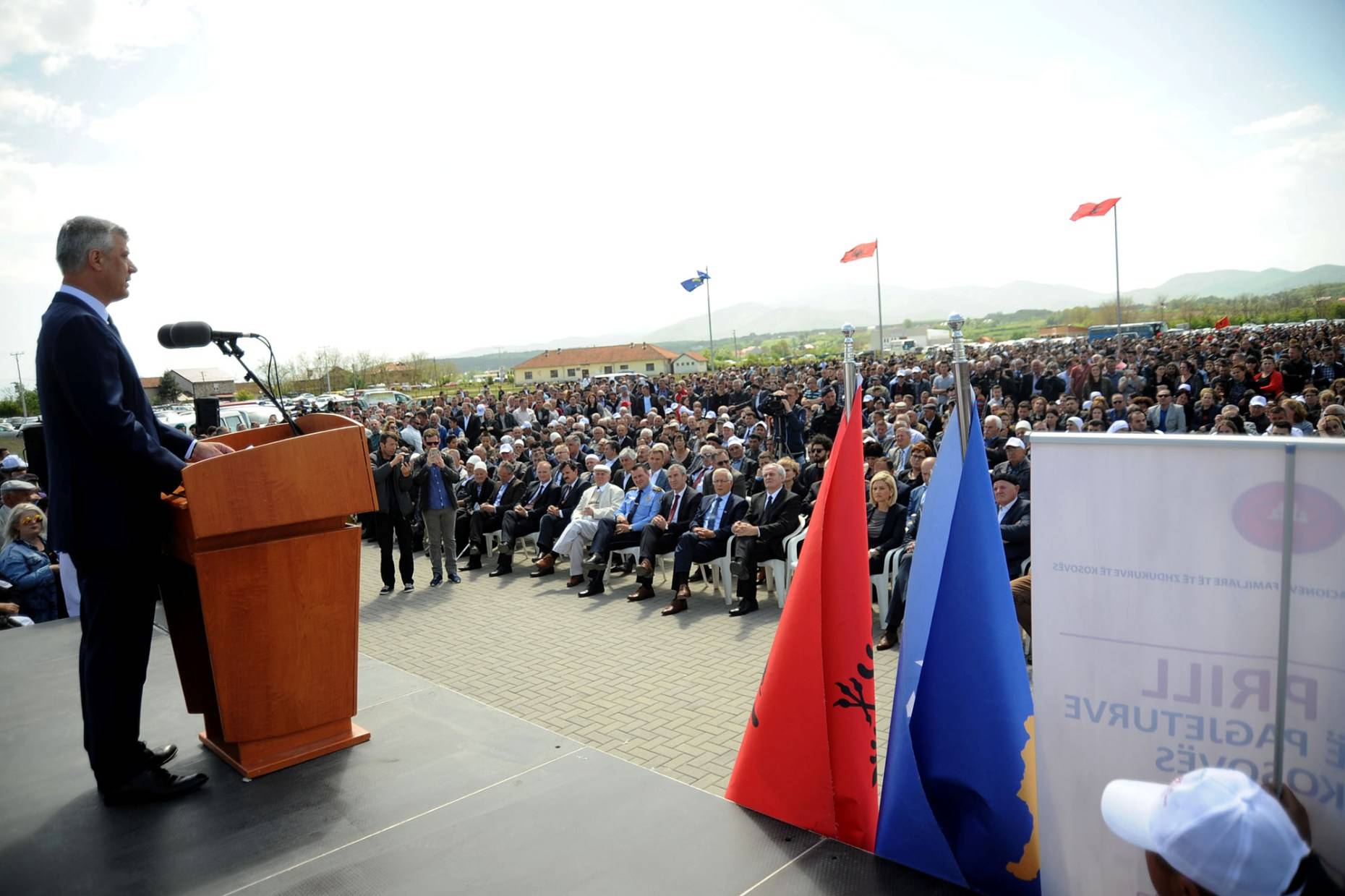 Ndërkombëtaret t’i bëjnë trysni Serbisë për zbardhjen e të pagjeturve