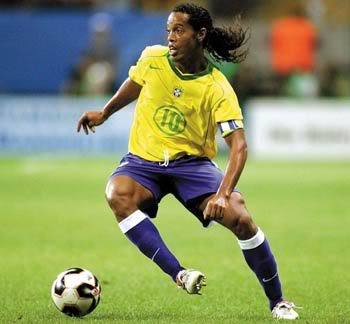 Brazili mban në ekip Ronaldinhon