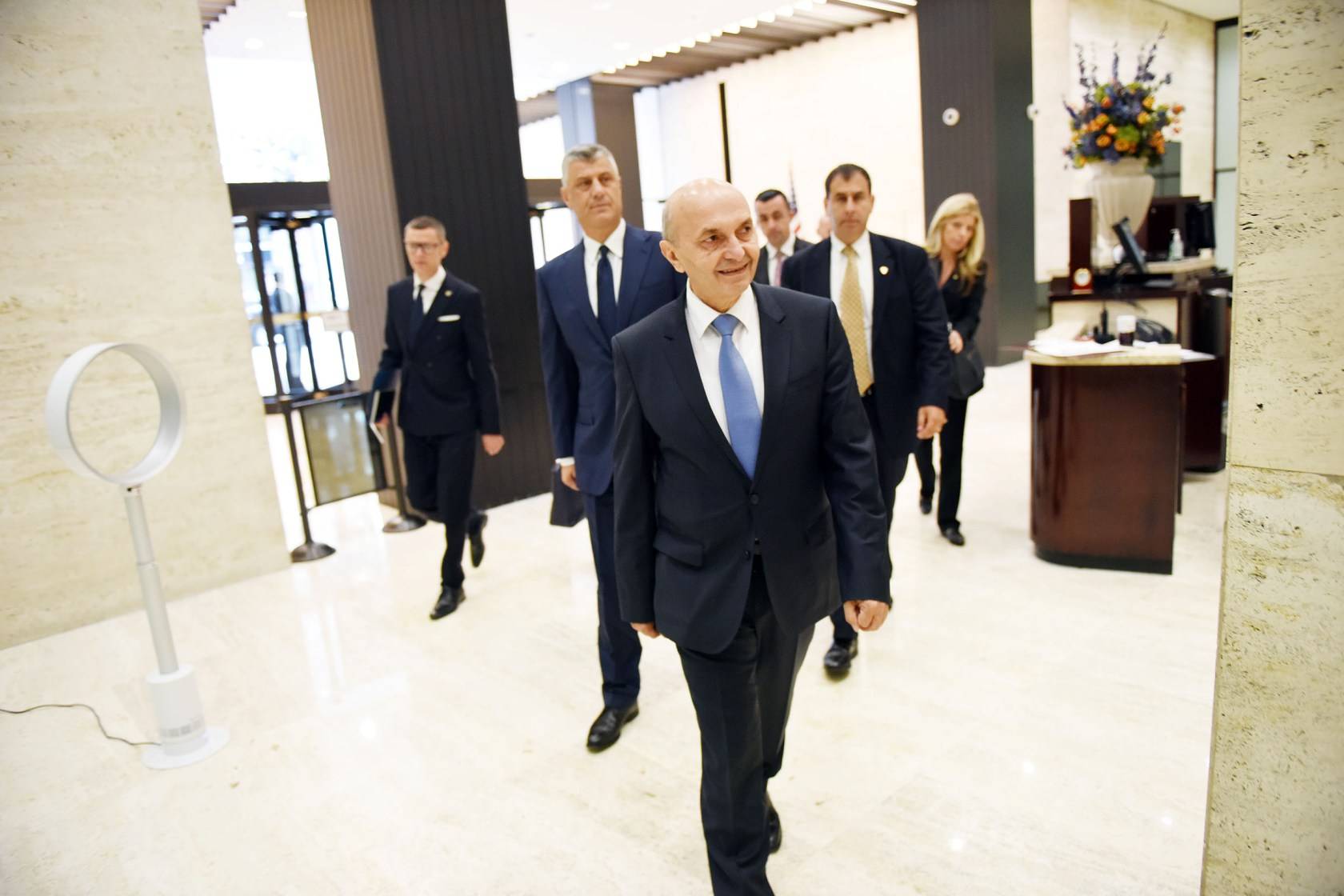 Mustafa lobon për anëtarësimin e Kosovës në UNESCO dhe INTERPOL