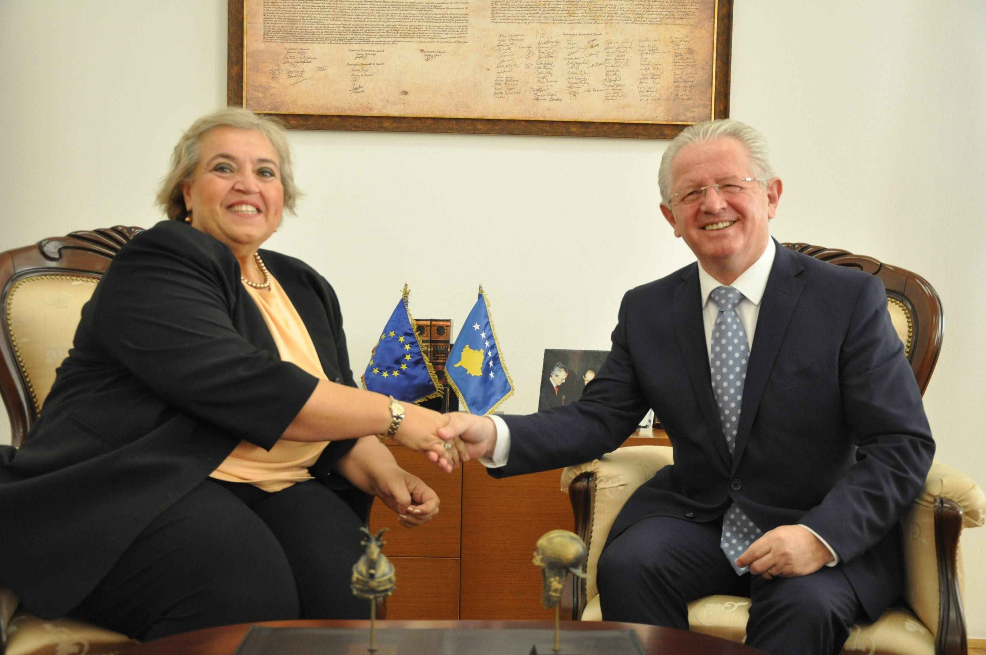 EULEX-i vazhdon bashkëpunimin me institucionet e vendit