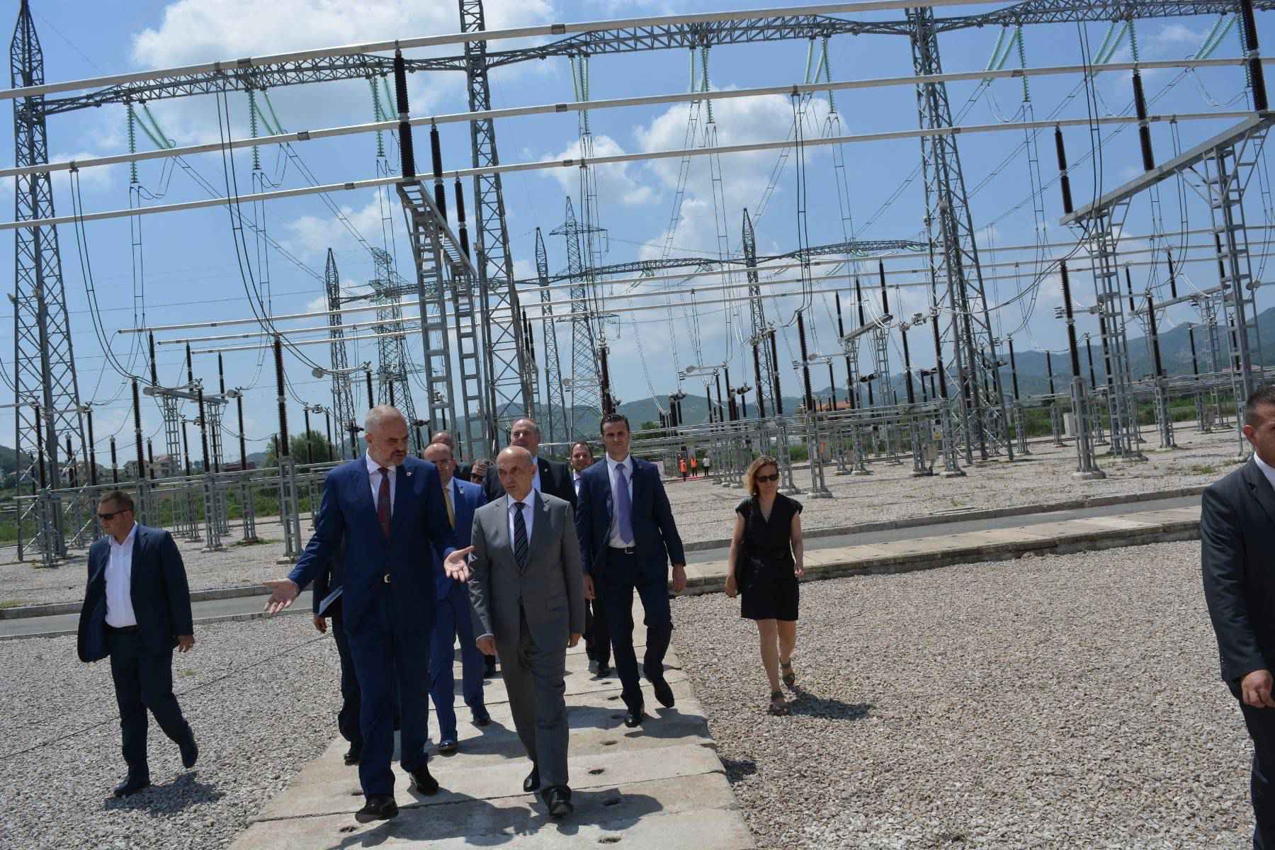 Përurohet autostrada energjetike Shqipëri - Kosovë