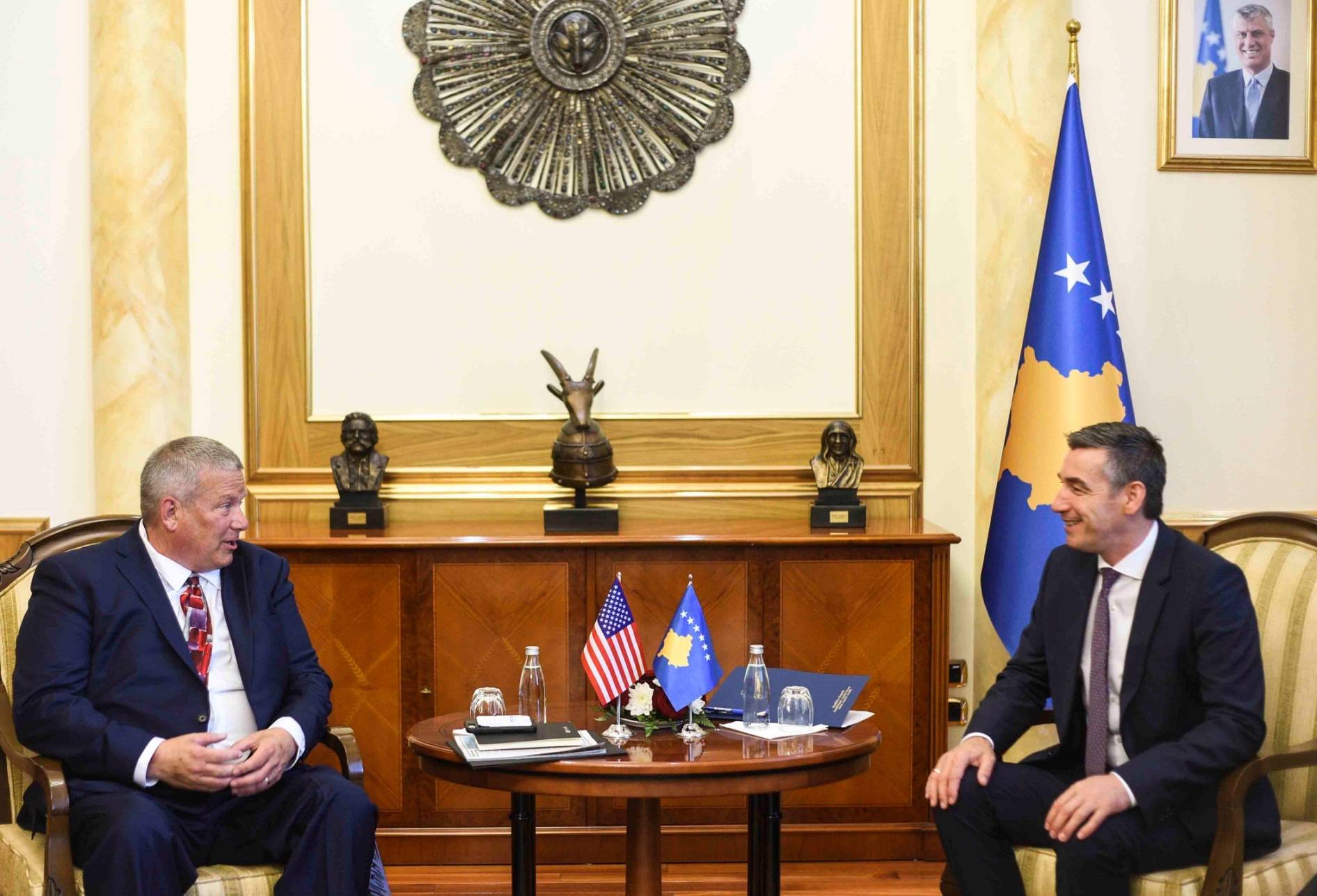 Veseli takon sekretarin për bujqësi të shtetit të Iowas