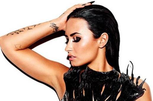 Demi Lovato lajmëron albumin e ri 'Confident' 