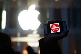 Apple planifikon të zhvendosë prodhimin jashtë Kinës
