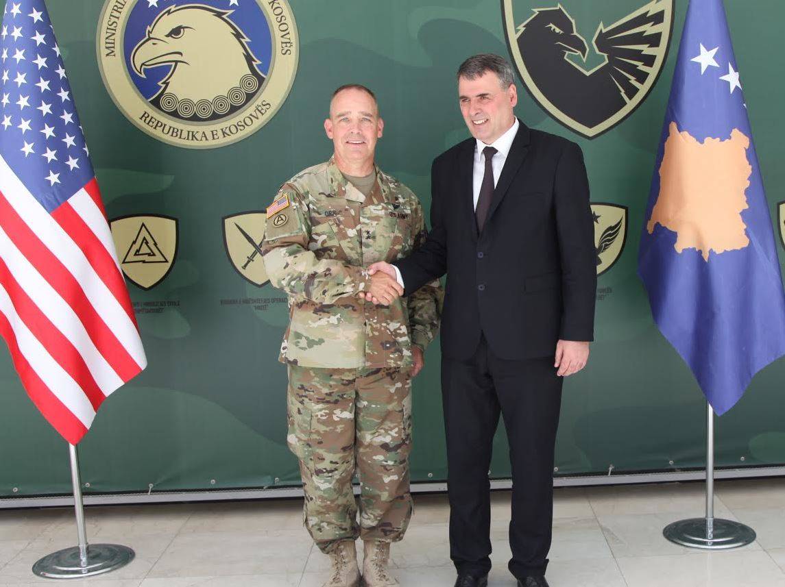 Gjenerali amerikan vlerëson lart profesionalizimin e FSK-së