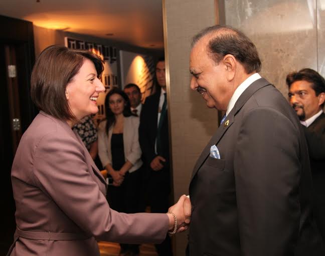 Jahjaga u takua me Presidentin e Pakistanit, Mamnoon Hussain