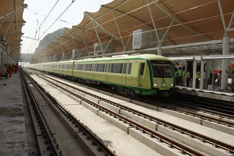 Hekurudha Medinë-Mekë do të nisë funksionimin në 2017 