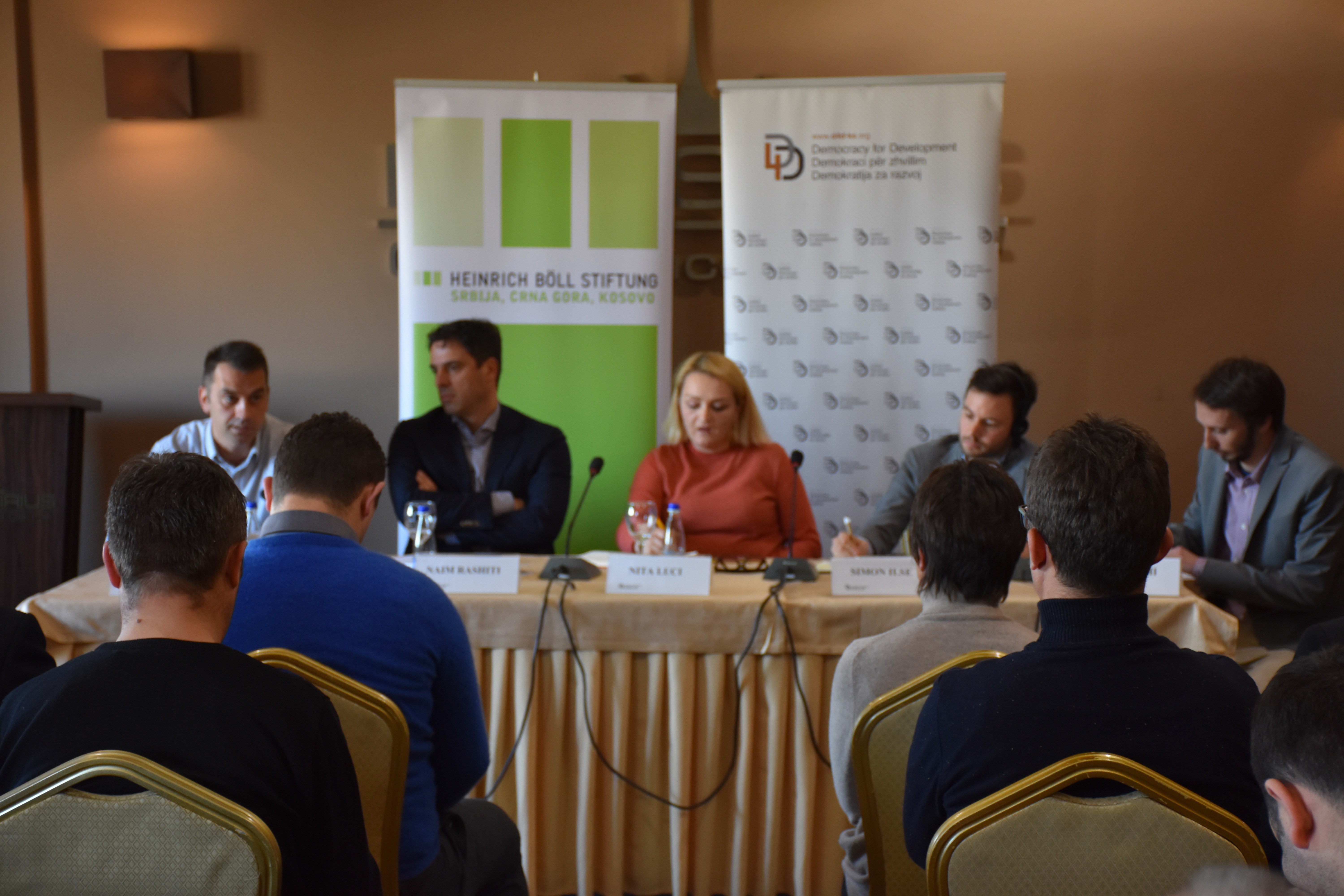 Papunësia e korrupsioni probleme të qytetarëve edhe pas 10 vjetësh pavarësi