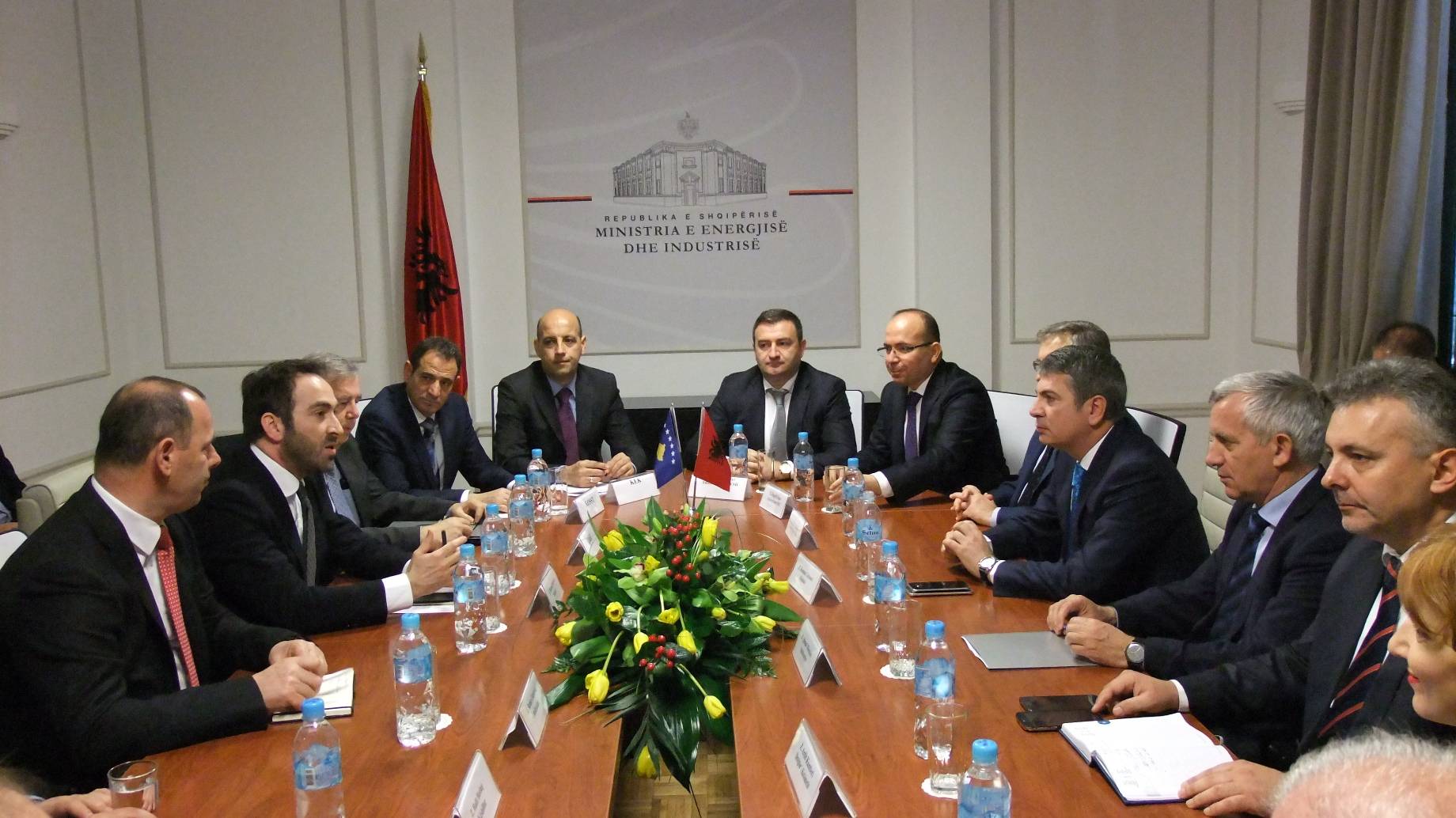 Kosova e Shqipëria synojnë projekte të përbashkëta të energjisë