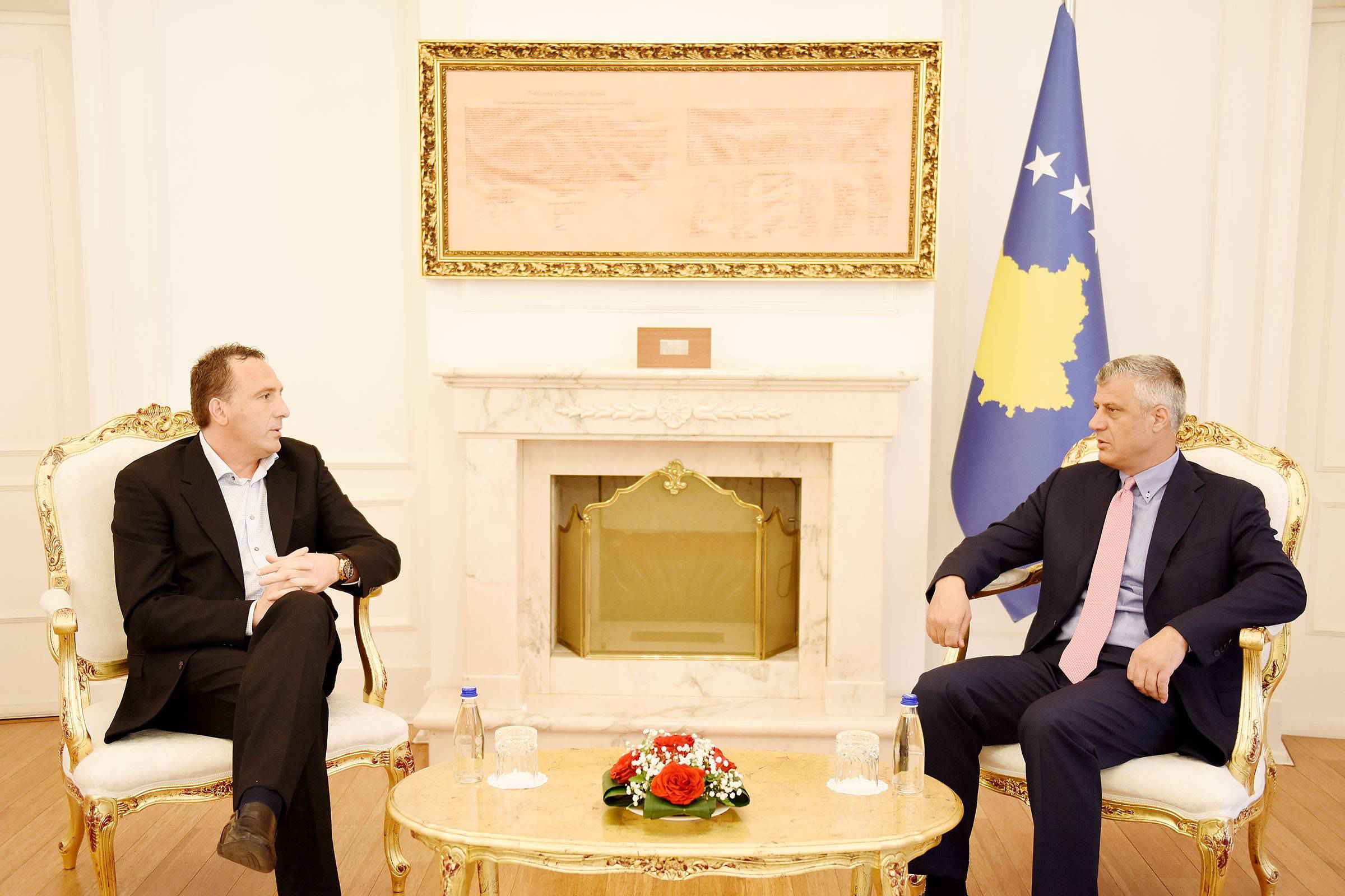 Thaçi priti përzgjedhësin e përfaqësueses së Kosovës