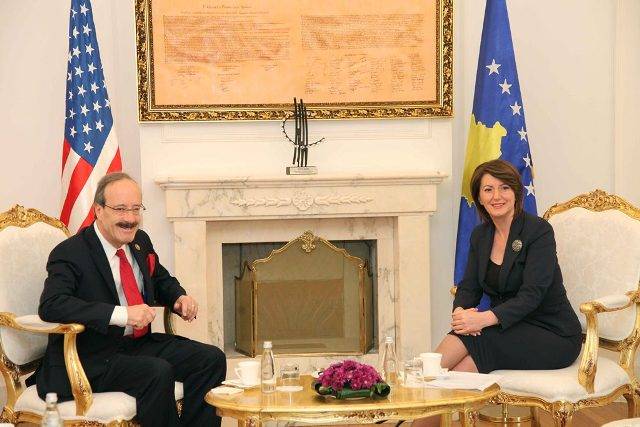 Engel: Partneriteti i Kosovës me SHBA-në është me rëndësi 