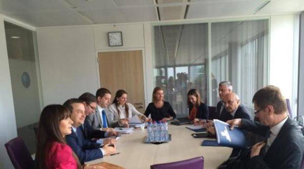 Bisedimet Kosovë - Serbi përfundojnë pa marrëveshje