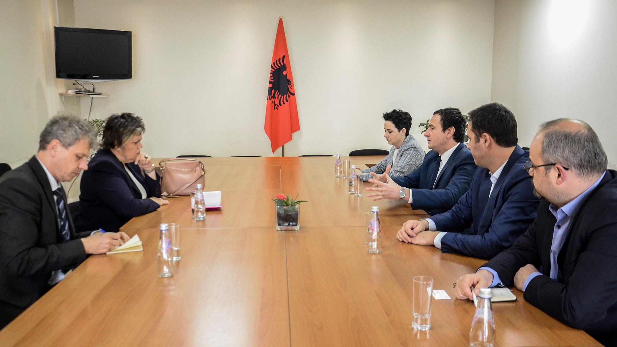 Çekia mbështetë Kosovën në rrugën drejt integrimit në BE
