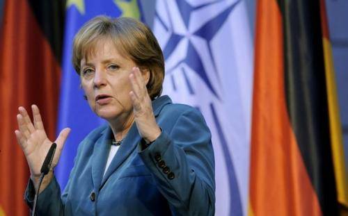 Merkel kundër daljes së Greqisë nga zona euro