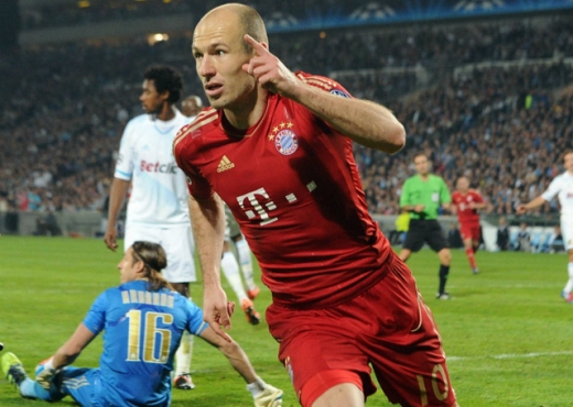 United ofron 100 milion euro i jep pë Robben