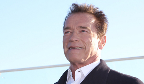Schwarzenegger shumë i fuqishëm përkundër moshës