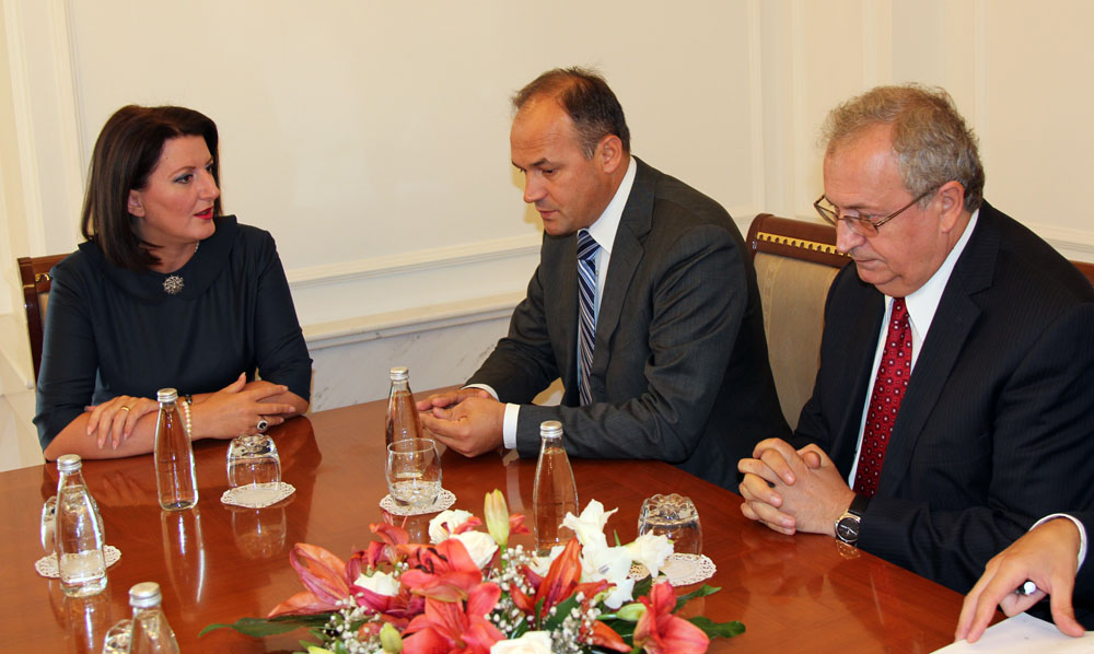 Ambasadori Spahiu merr detyrën si ambasador në Turqi