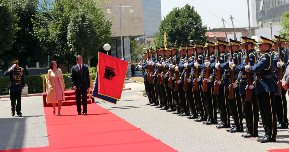 Shqipëria ka marrëdhënie të veçanta me Kosovën