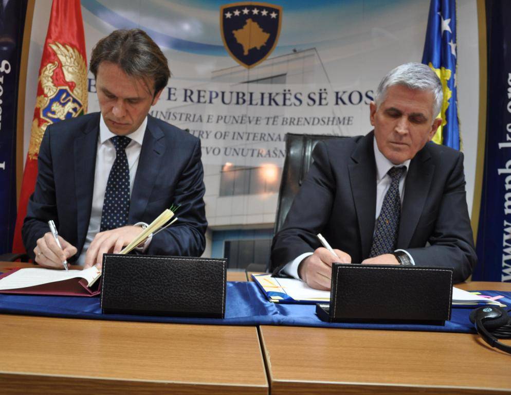 Kosova nënshkruan marrëveshje policore me Malin e Zi