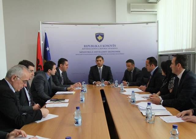Sindikata e PTK kërkonë siguri për 5 vite për vendin e punës