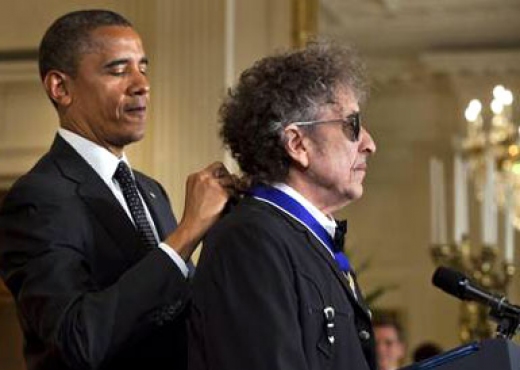 Bob Dylan nderohet nga Obama