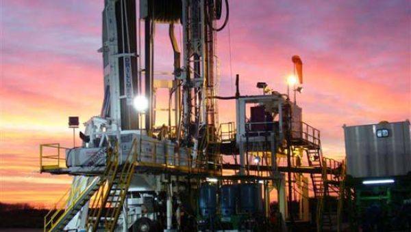 Libi, nafta, CNPC ndërpret prodhimin