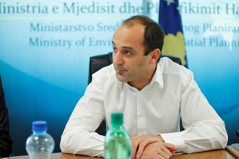 Ministri Gashi falenderon mediat, OJQ-të, qytetarët