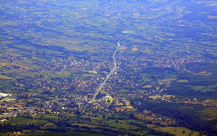 Rugova me Pejën dhe Deçanin si qendra urbane turistike