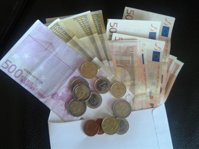 Për dhjetë muaj mërgata dërgoi në Kosovë mbi 800 milionë euro