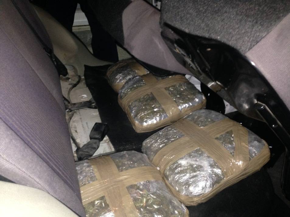 Arrestohen tre persona dhe konfiskohen mbi 20 kg marihuane