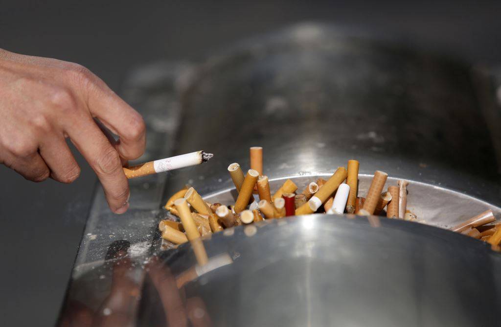 Duhani vazhdon të shkaktojë vdekje në të gjithë botën