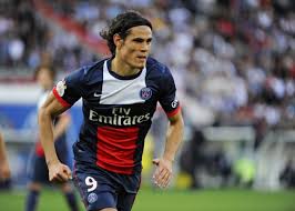 Cavani nuk largohet nga PSG