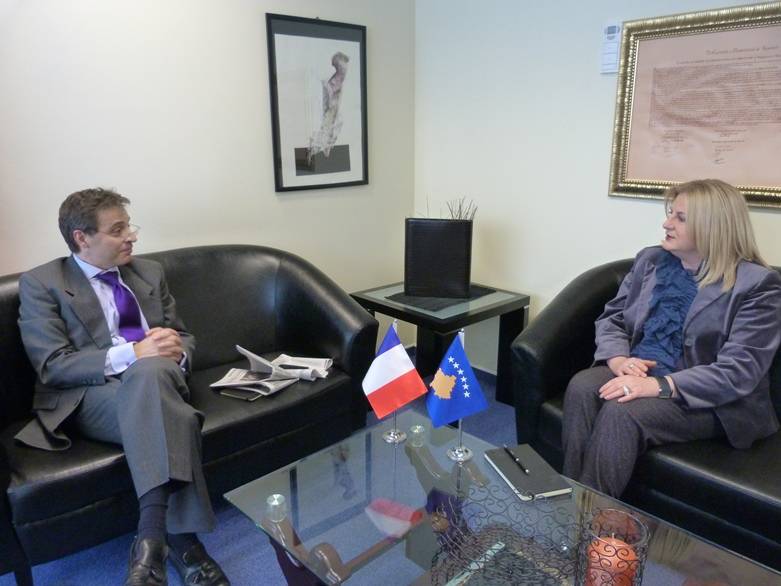 Fitou: Franca mbështet zhvillimin e shtetit të Kosovës 