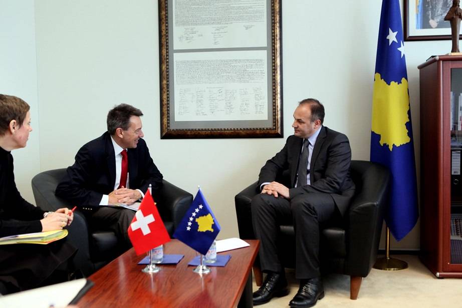 Zvicra mbështetë fuqishëm zhvillimin ekonomik të Kosovës