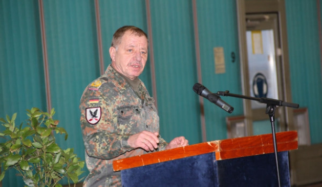 Gjeneral Erhard Drews sot merr komanden e KFOR-it