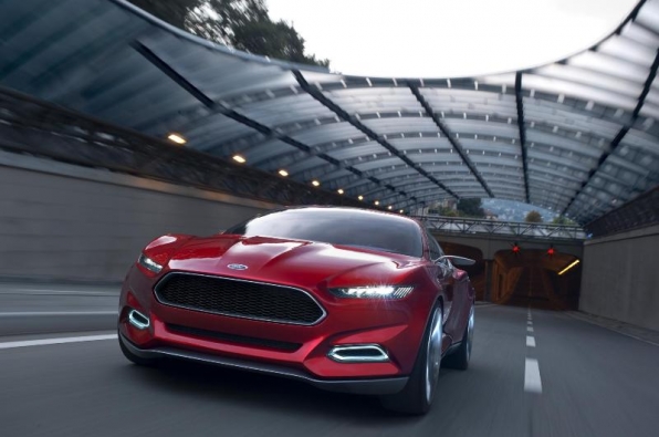 Ford mbyll dy fabrika në SHBA për shkak të rasteve me Covid-19