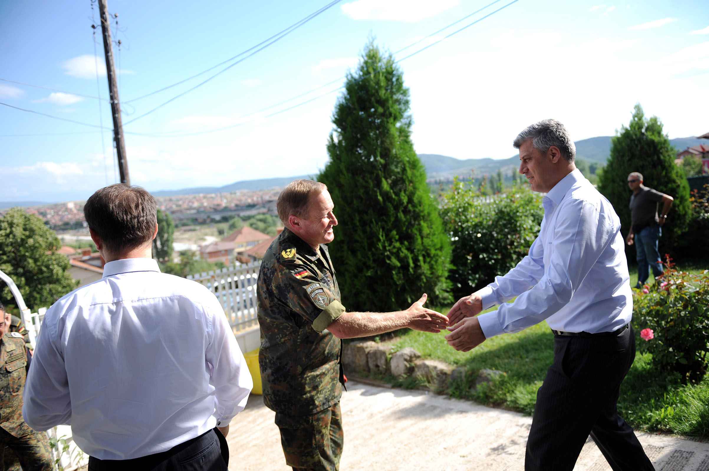 Thaçi: Synimi ynë është vendosja e rendit në vend